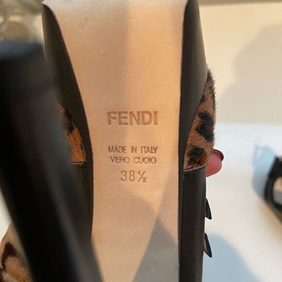 Fendi Leopard Calf Peep Toe Heels Size 38.5 Have never been worn - Picture 8 of 11